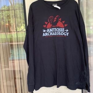 Antique Archaeology 2 XL top